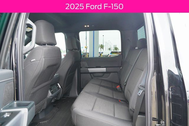 2025 Ford F-150 XLT - Photo 15