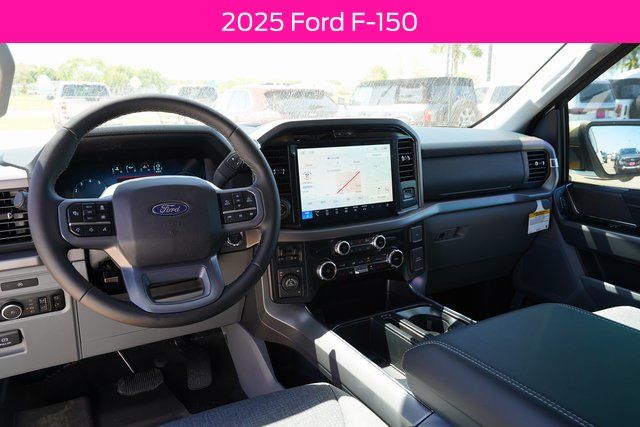 2025 Ford F-150 XLT - Photo 15