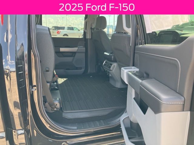 2025 Ford F-150 XLT - Photo 15