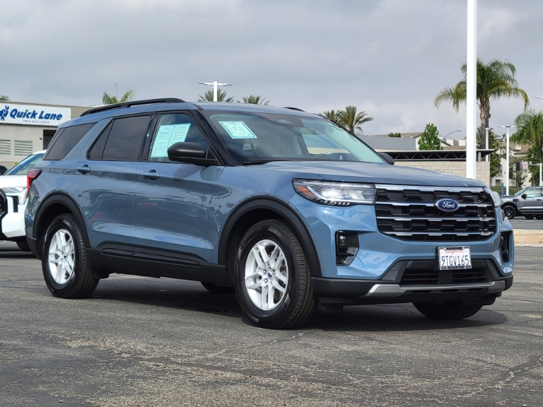 2026 Ford Explorer Active w/100A Pkg