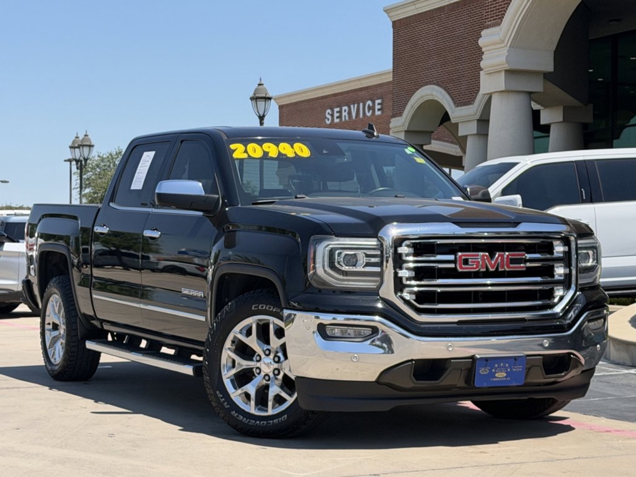 2017 GMC Sierra 2WD Crew Cab Short Box SLT's photo