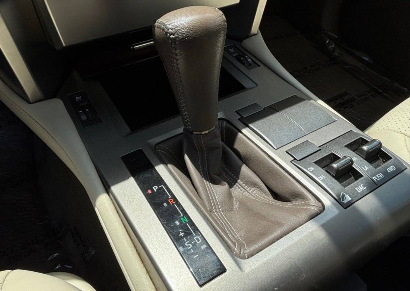 2011 Lexus GX Base - Photo 39