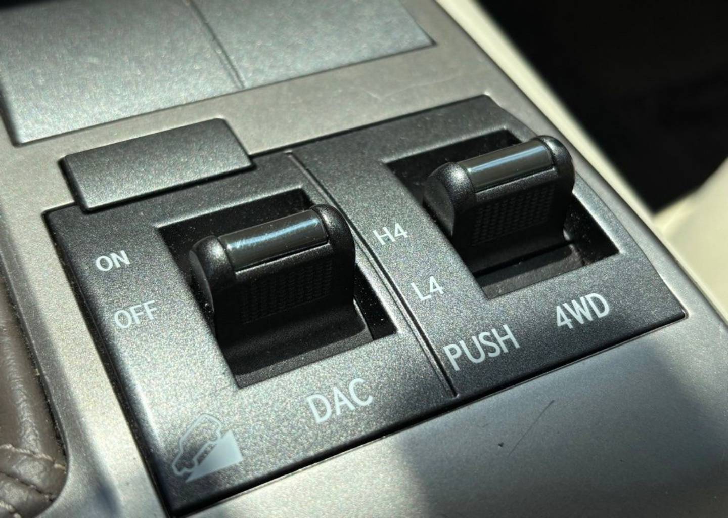 2011 Lexus GX Base - Photo 41