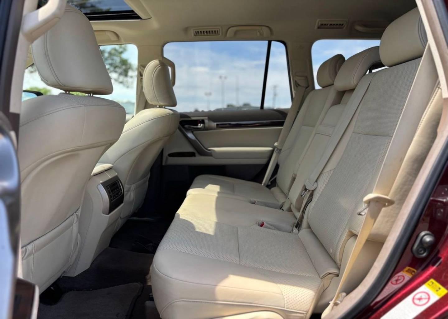 2011 Lexus GX Base - Photo 42