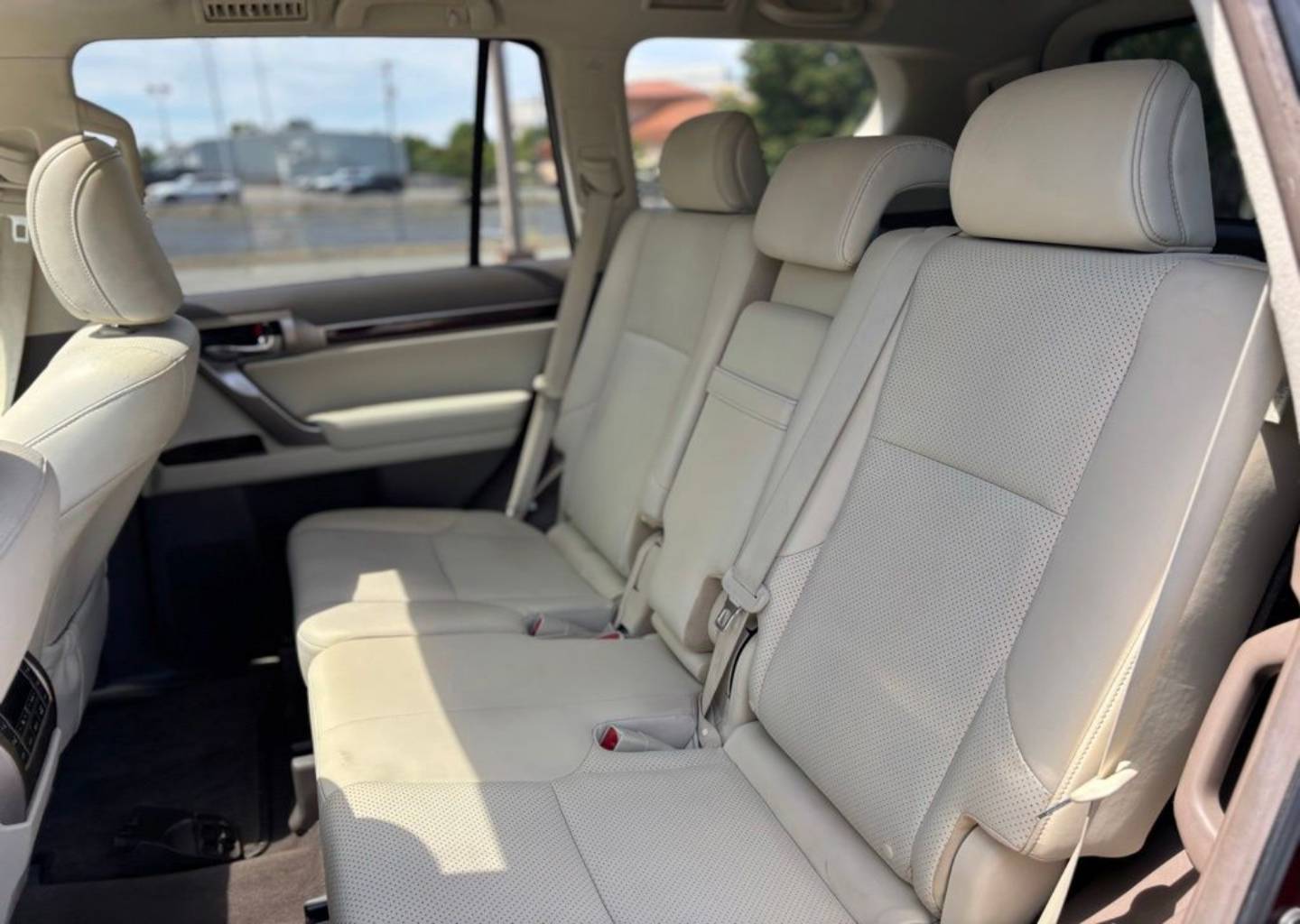 2011 Lexus GX Base - Photo 43