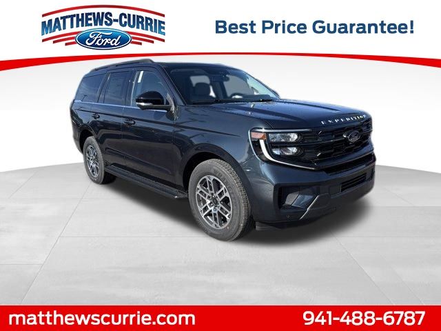 2026 Ford Expedition Active's photo