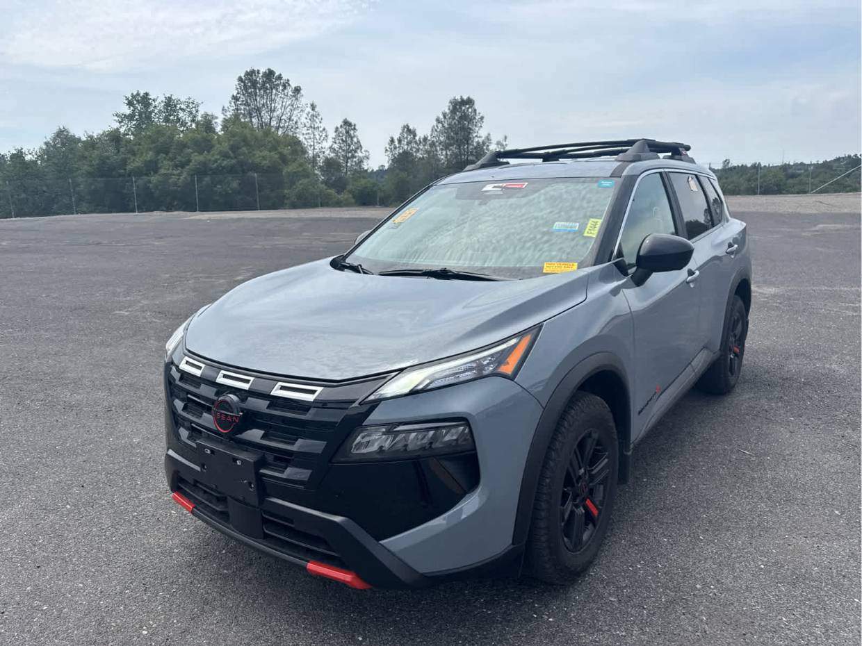 2025 Nissan Rogue Rock Creek AWD's photo