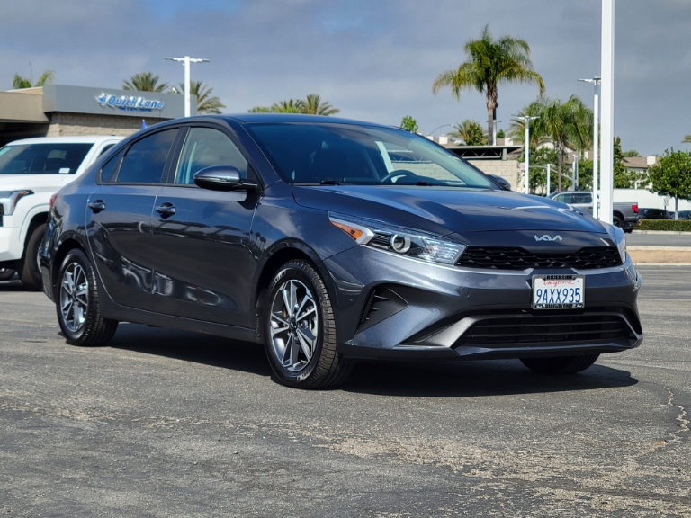 2022 Kia Forte LXS