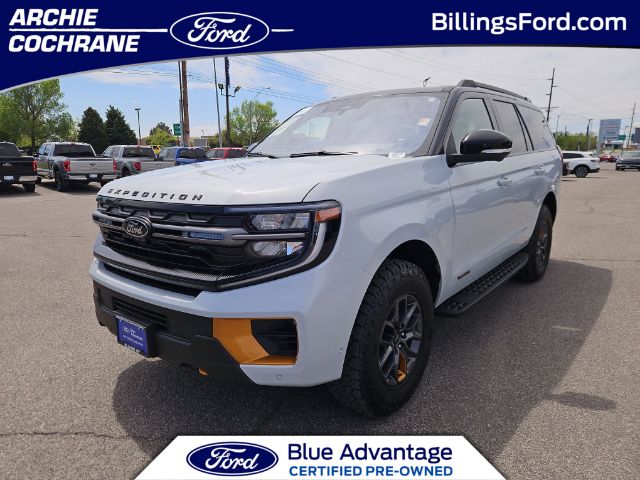 2025 Ford Expedition Tremor's photo