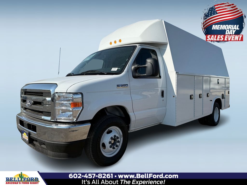 2026 Ford E-Series DRW E-350 Super Duty 158 in WB's photo