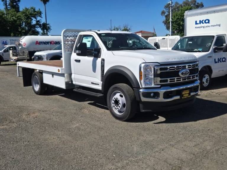 2026 Ford F-550SD XL Standard Cab RWD