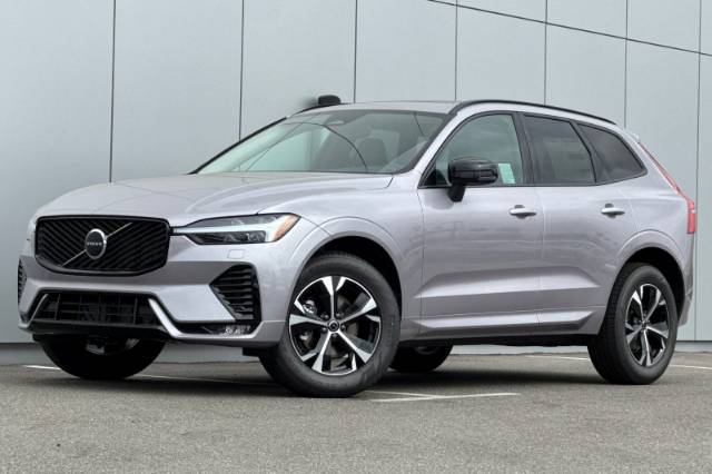 2026 Volvo XC60 B5 Core