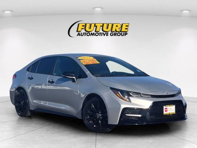 2022 Toyota Corolla SE Nightshade