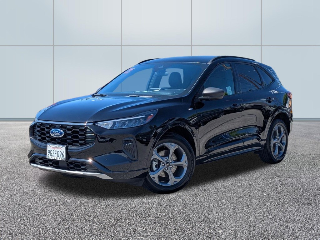 2023 Ford Escape Hybrid ST-Line