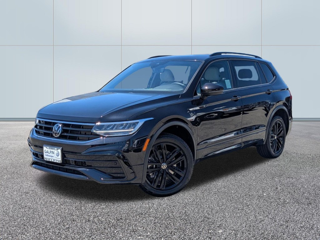 2022 Volkswagen Tiguan 2.0T SE R-Line Black