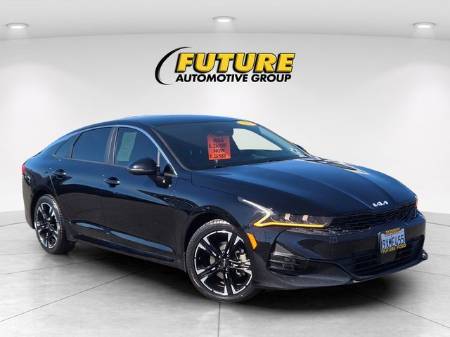2023 Kia K5 GT-Line