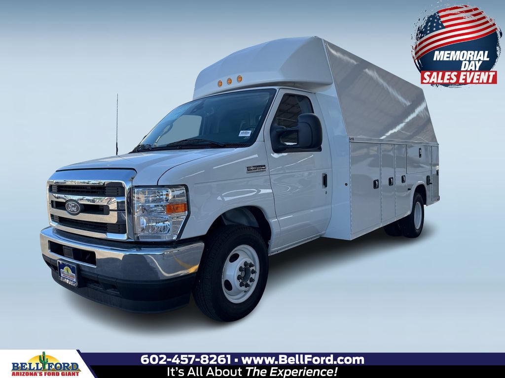 2026 Ford E-Series DRW E-350 Super Duty 158 in WB's photo