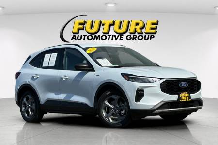2025 Ford Escape Hybrid ST-Line