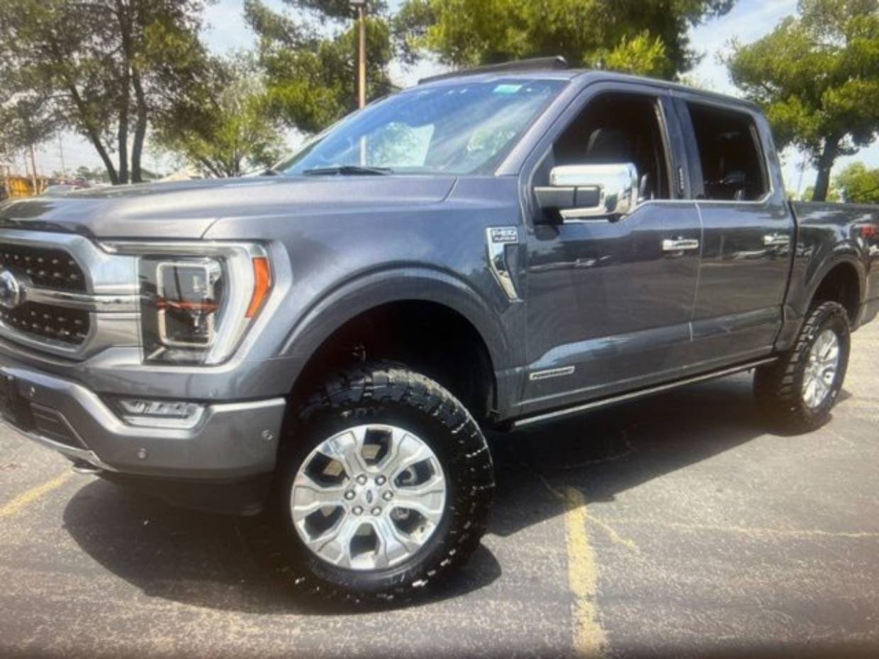 2021 Ford F-150 Platinum 4x4 SuperCrew 5-1/2 Box's photo