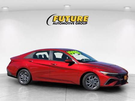 2024 Hyundai Elantra SEL