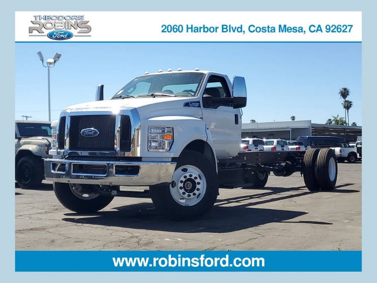 2027 Ford F-650SD Base