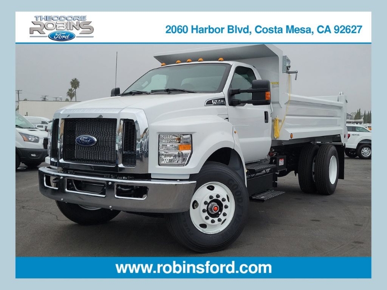 2026 Ford F-750SD Base
