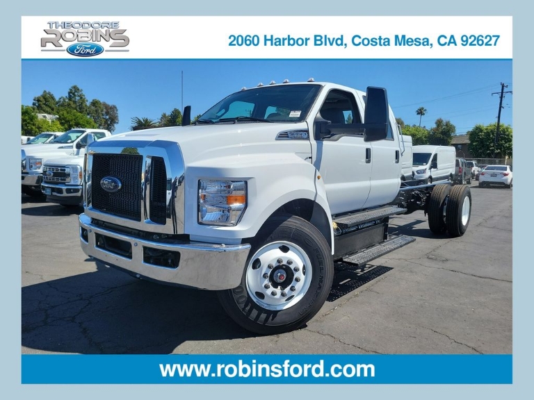 2027 Ford F-650SD Base