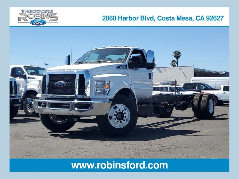 2027 Ford F-650SD Base