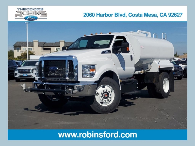 2026 Ford F-750SD Base