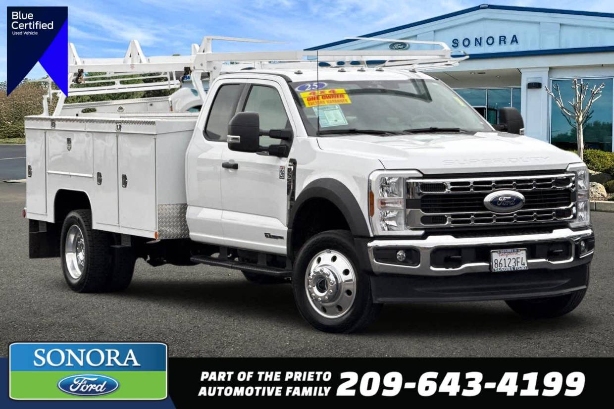 2025 Ford F-550 XLT 4x4 SuperCab 192-In DRW's photo