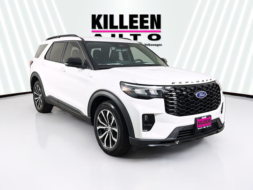 2026 Ford Explorer ST-LINE RWD's photo