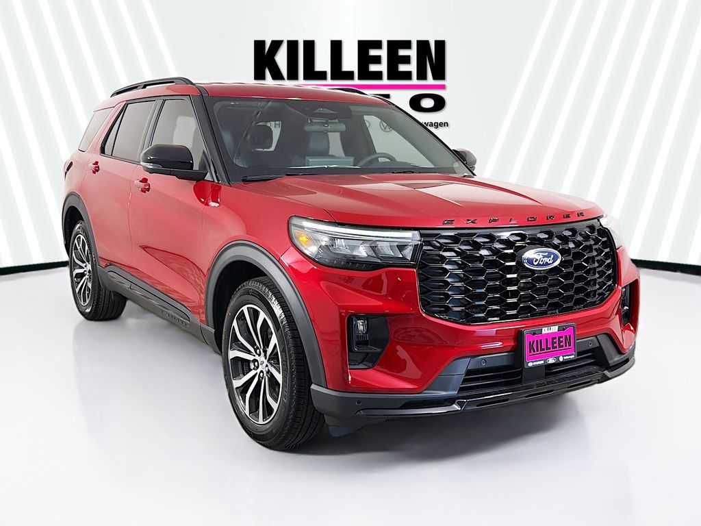 2026 Ford Explorer ST-LINE RWD's photo
