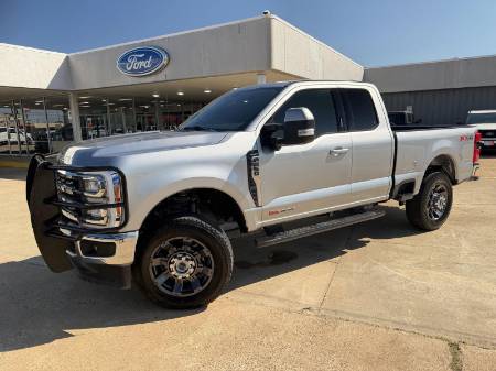 2023 Ford Super Duty F-250 SRW LARIAT