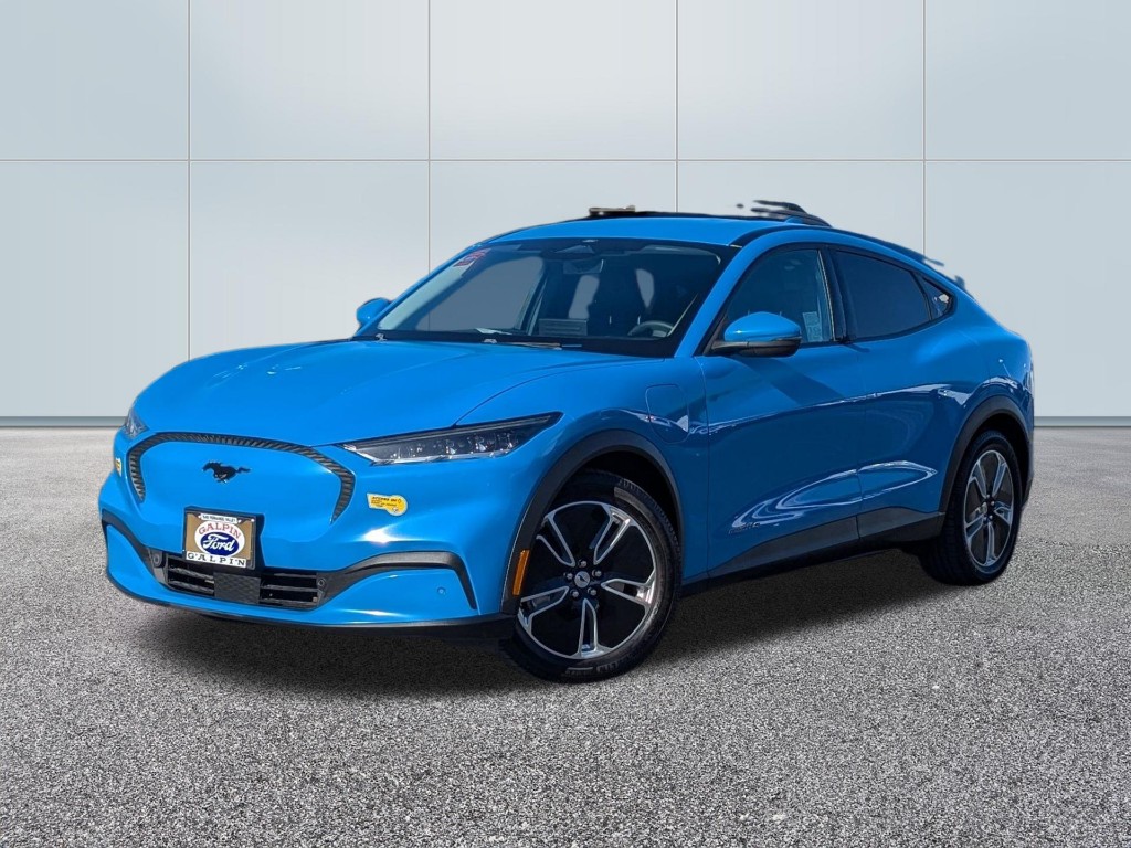 2022 Ford Mustang Mach-E Select