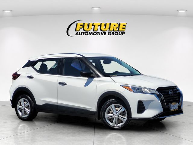 2021 Nissan Kicks S