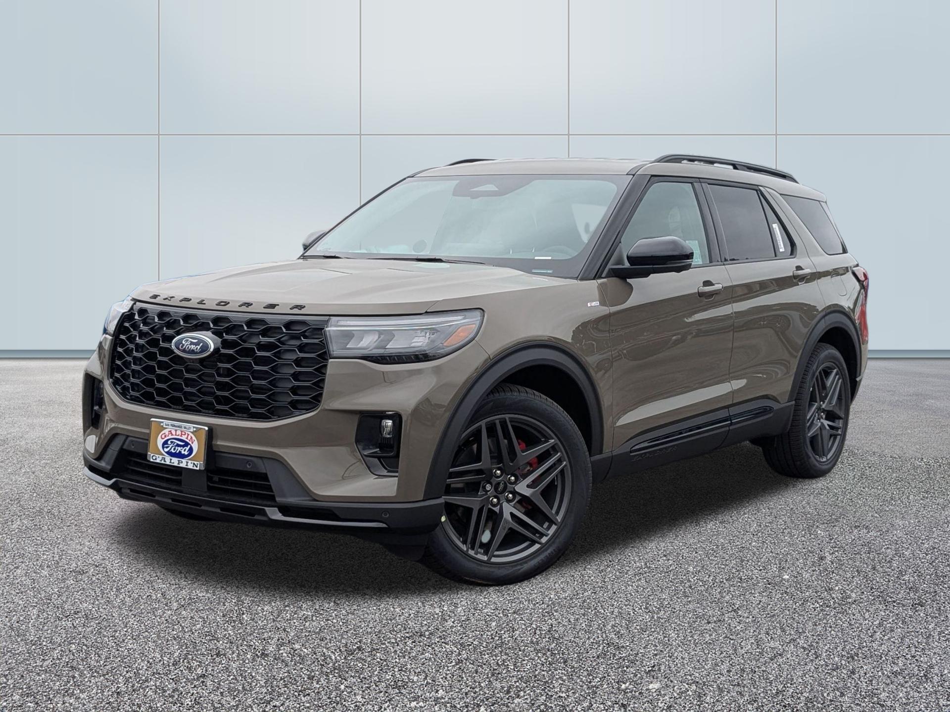 2026 Ford Explorer ST-LINE RWD's photo