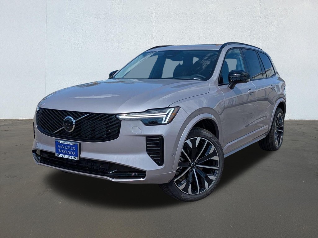 2026 Volvo XC90 Recharge Plug-In Hybrid Ultra Dark Theme, B6 AWD Gas (mild hybrid), Gasoline, 7 Seats