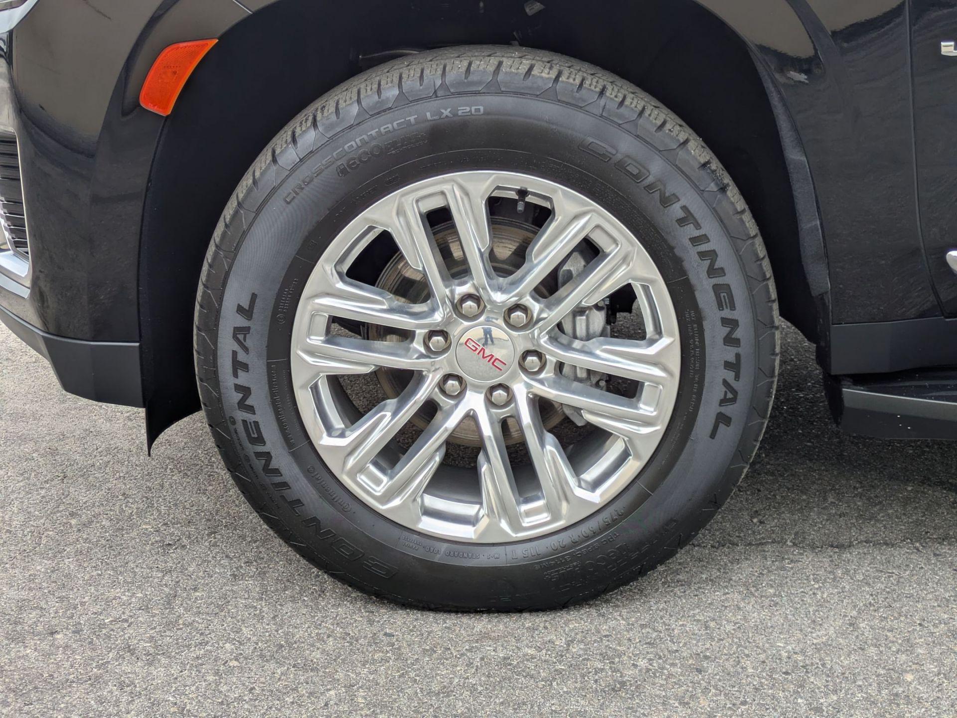 2022 GMC Yukon XL SLT - Photo 9