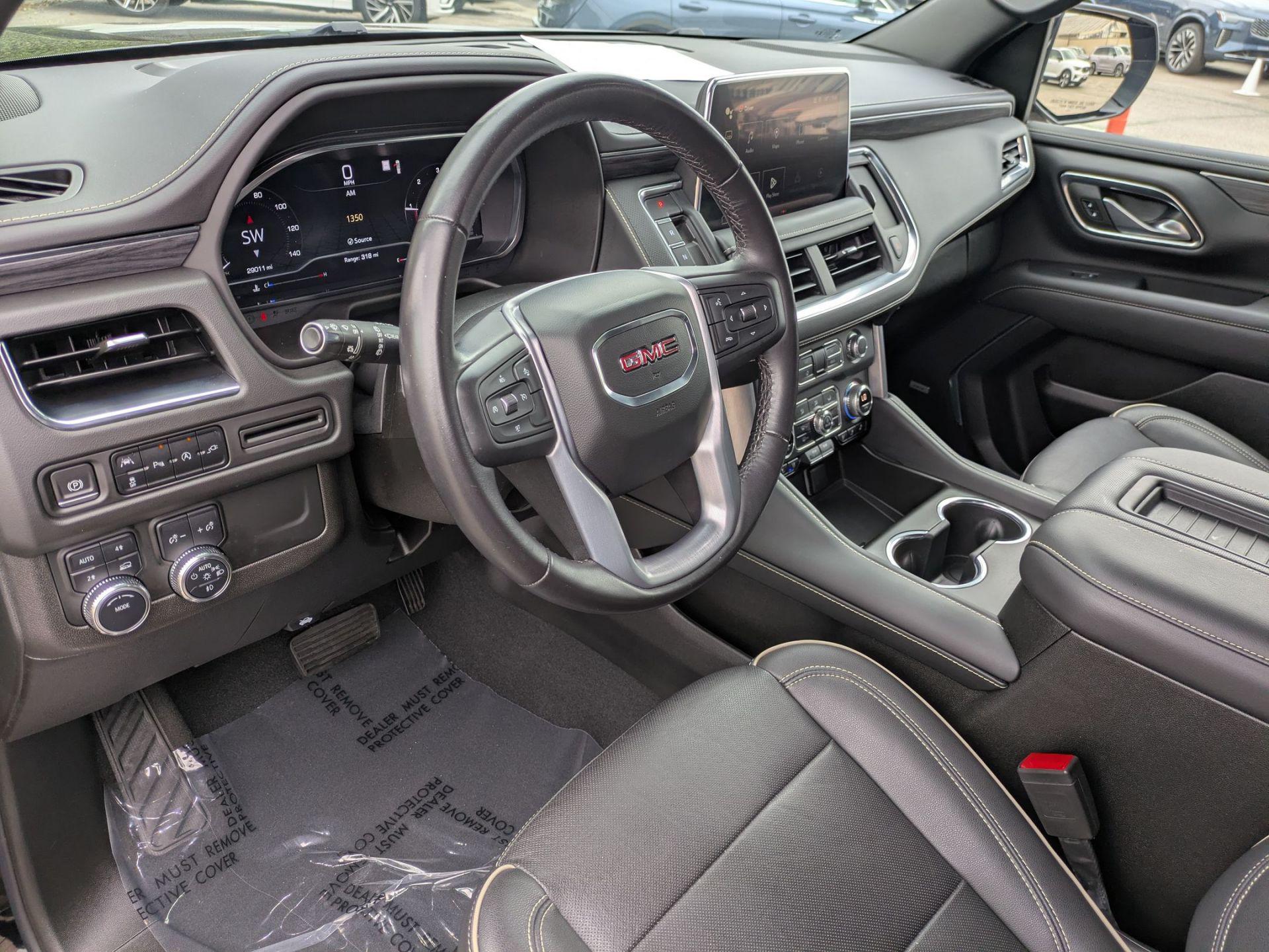 2022 GMC Yukon XL SLT - Photo 12