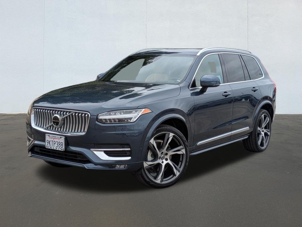 2024 Volvo XC90 B6 Ultimate Bright Theme 7-Seater