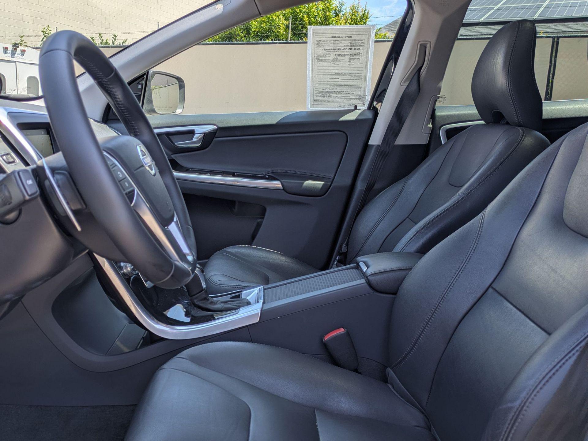 2015 Volvo XC60 T6 - Photo 19