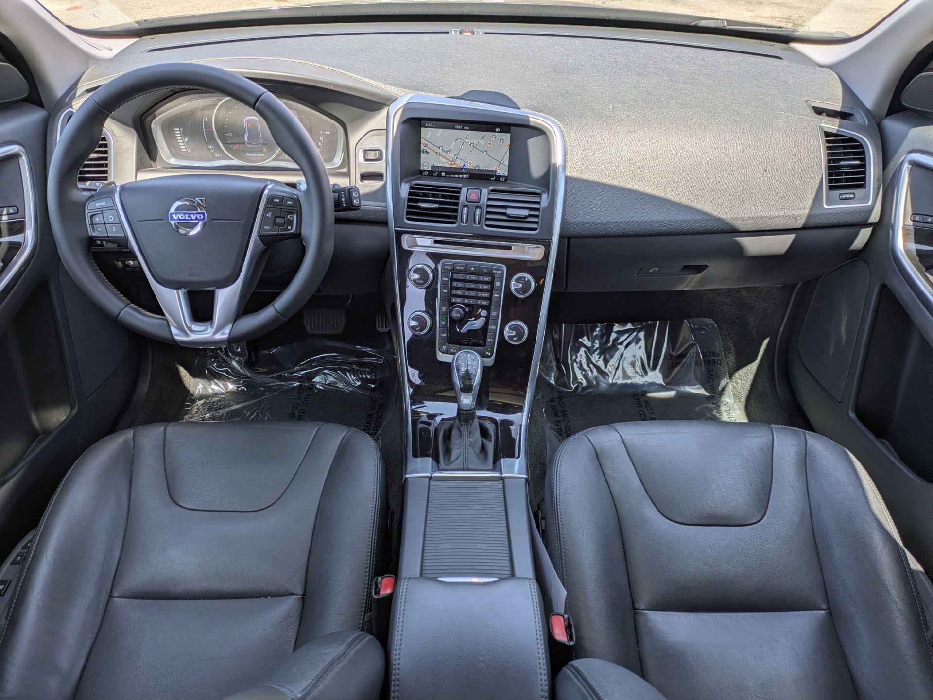 2015 Volvo XC60 T6 - Photo 21