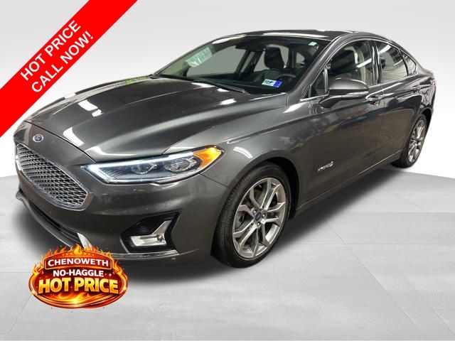 2019 Ford Fusion Titanium's photo
