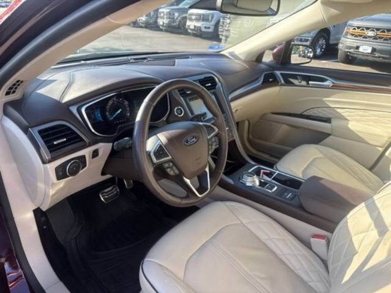 2017 Ford Fusion Platinum