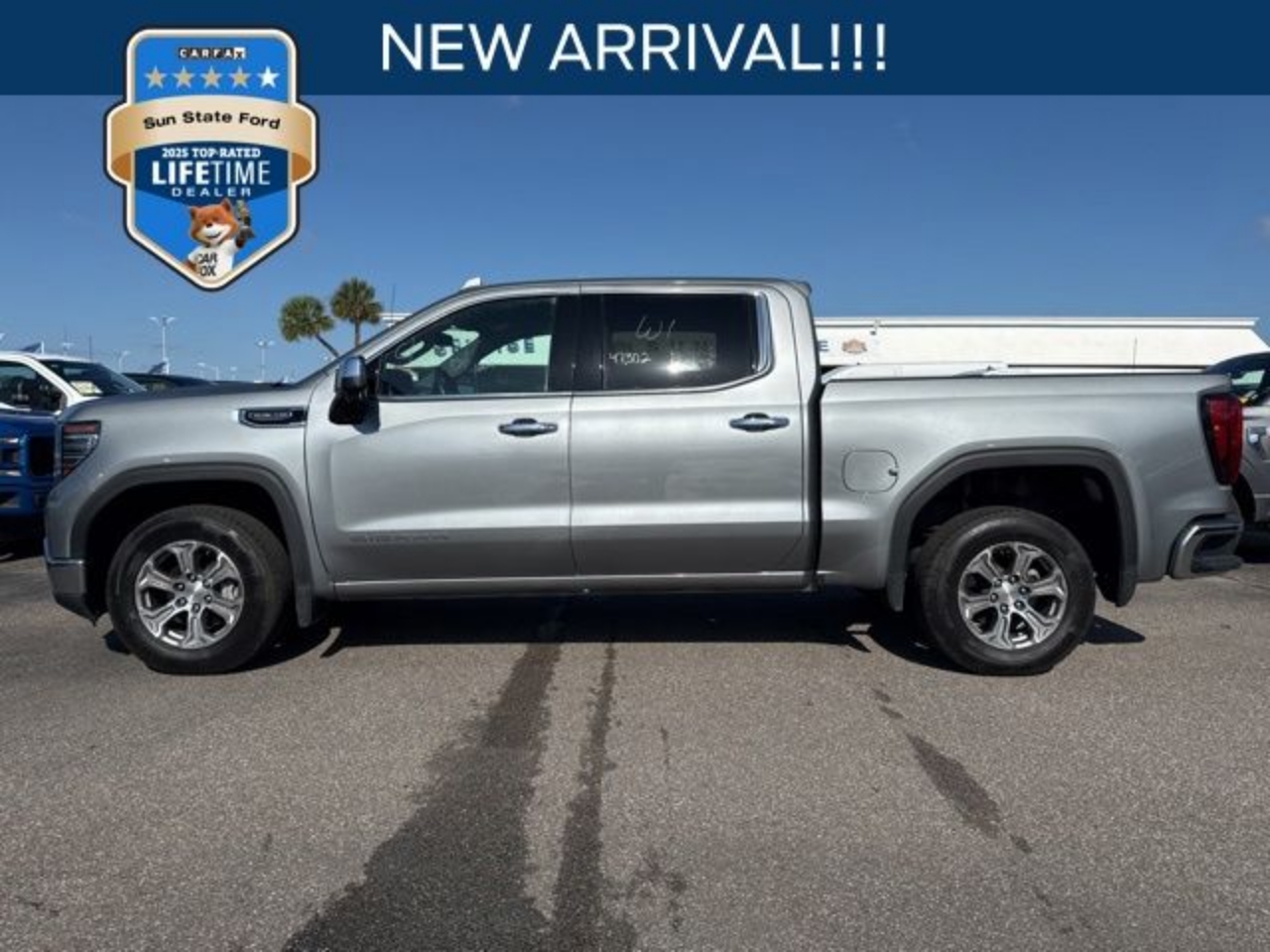 2025 GMC Sierra 2WD Crew Cab Short Box SLT's photo