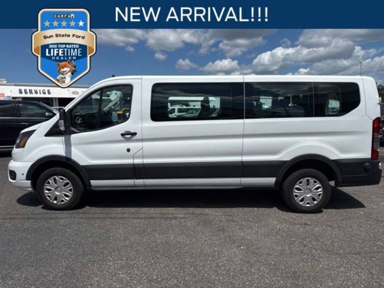 2024 Ford Transit Passenger Wagon XLT