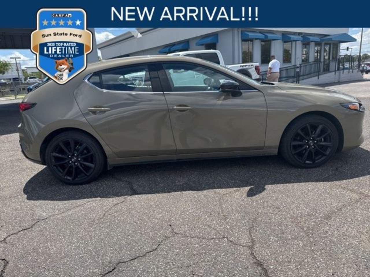 2024 Mazda CX-3 Carbon Turbo 2.5 AT 5-Door SKYACTIV AWD's photo