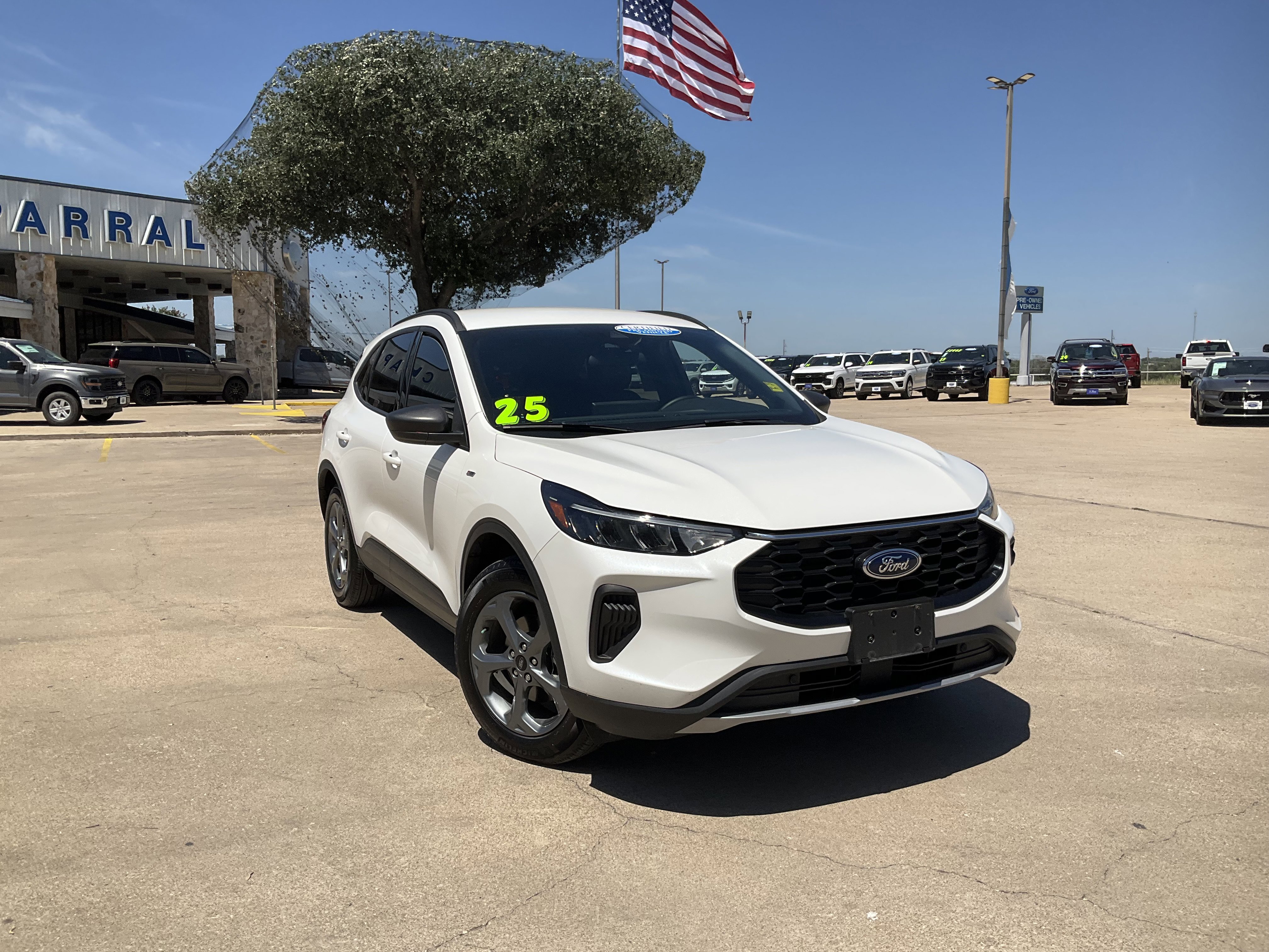2025 Ford Escape Hybrid