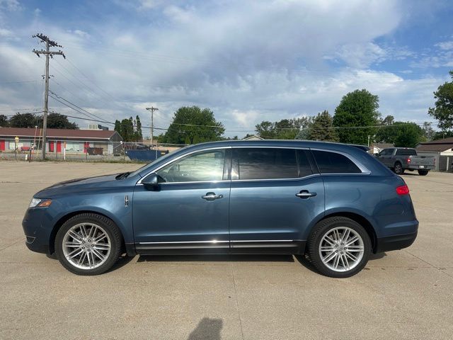 Used 2019 Lincoln MKT Reserve with VIN 2LMHJ5AT1KBL04316 for sale in Fremont, NE