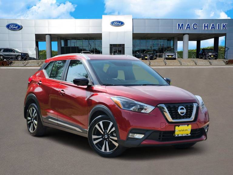 2019 Nissan Kicks SR